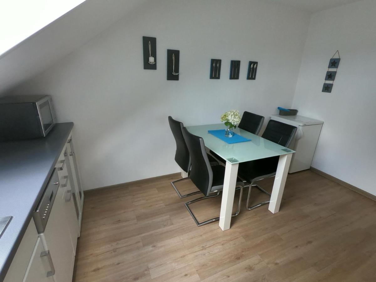 Moderne Ferienwohnung In Durmersheim 2 Zi, Naehe Rhein Und Messe Ka Exterior foto